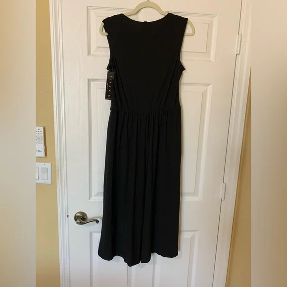 NWT Trina B Black V-Neck Sleeveless Wrap Wide-Leg Jumpsuit Size L Minimalist - Picture 7 of 8
